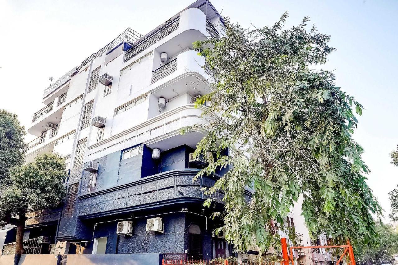 Collection O 71756 Hotel Silver Arrow Near Pacific Mall Tagore Garden Delhi  Luaran gambar