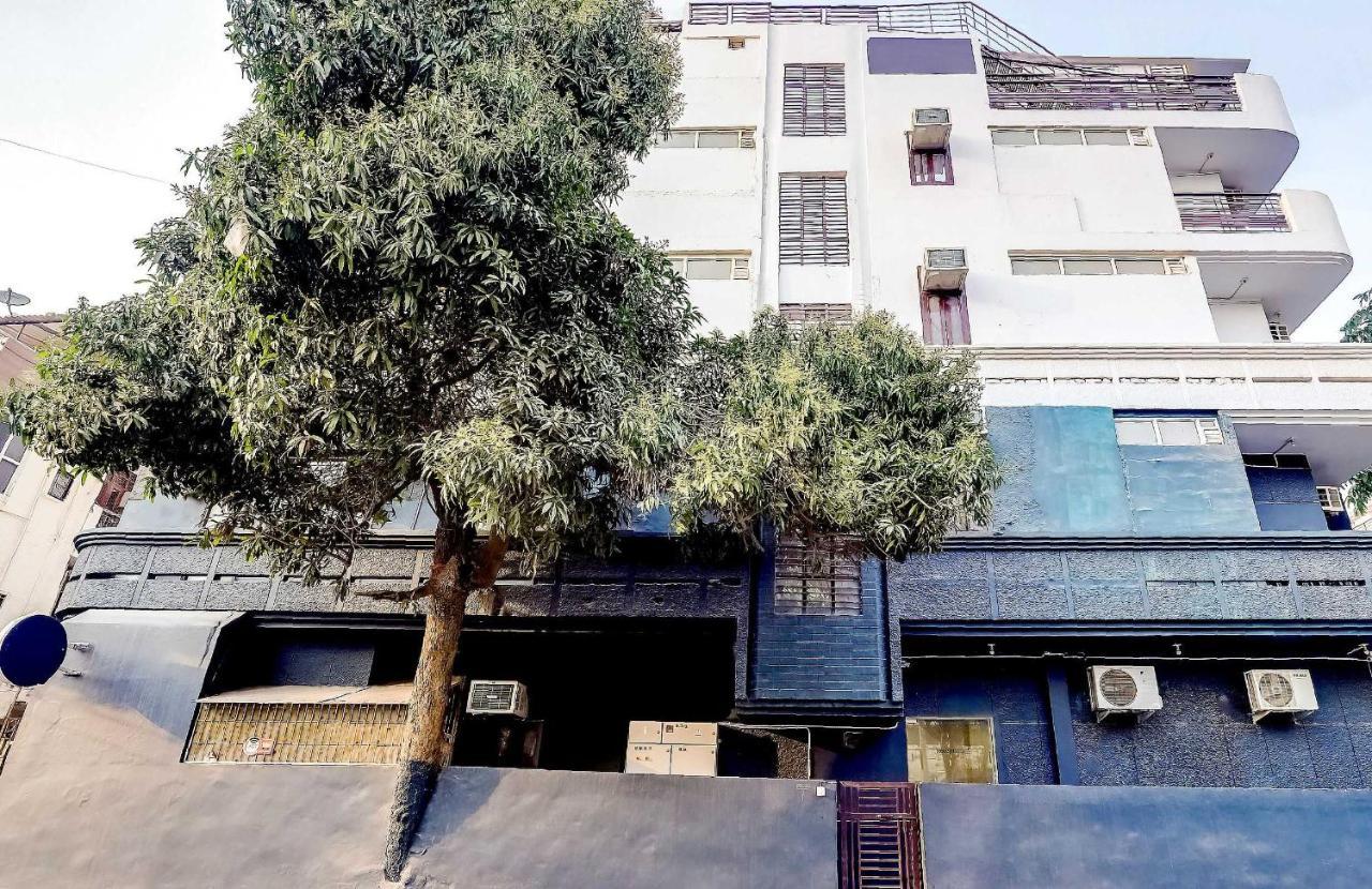 Collection O 71756 Hotel Silver Arrow Near Pacific Mall Tagore Garden Delhi  Luaran gambar