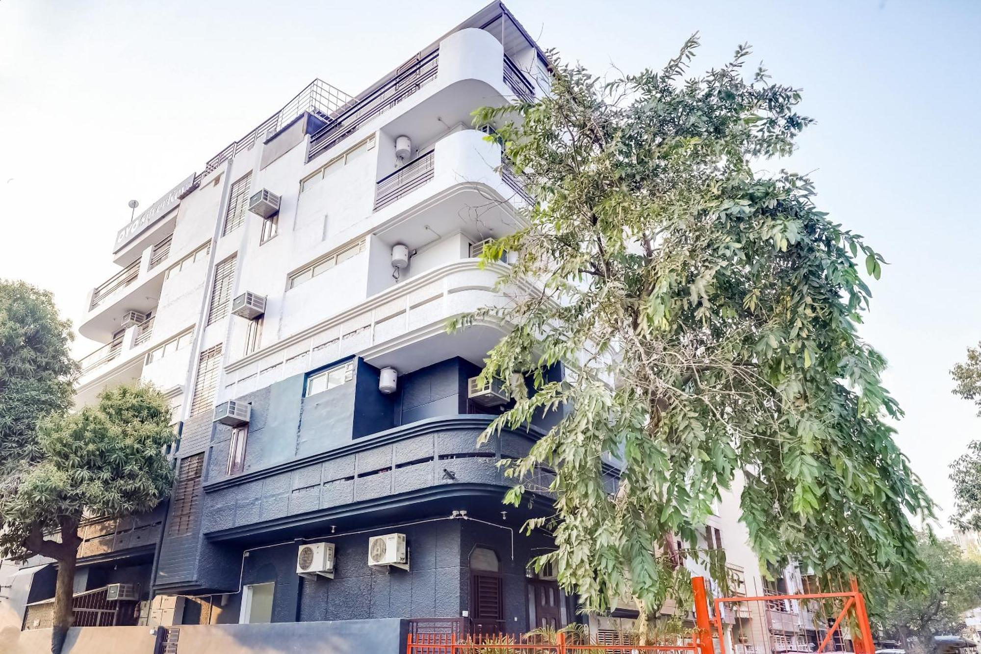 Collection O 71756 Hotel Silver Arrow Near Pacific Mall Tagore Garden Delhi  Luaran gambar
