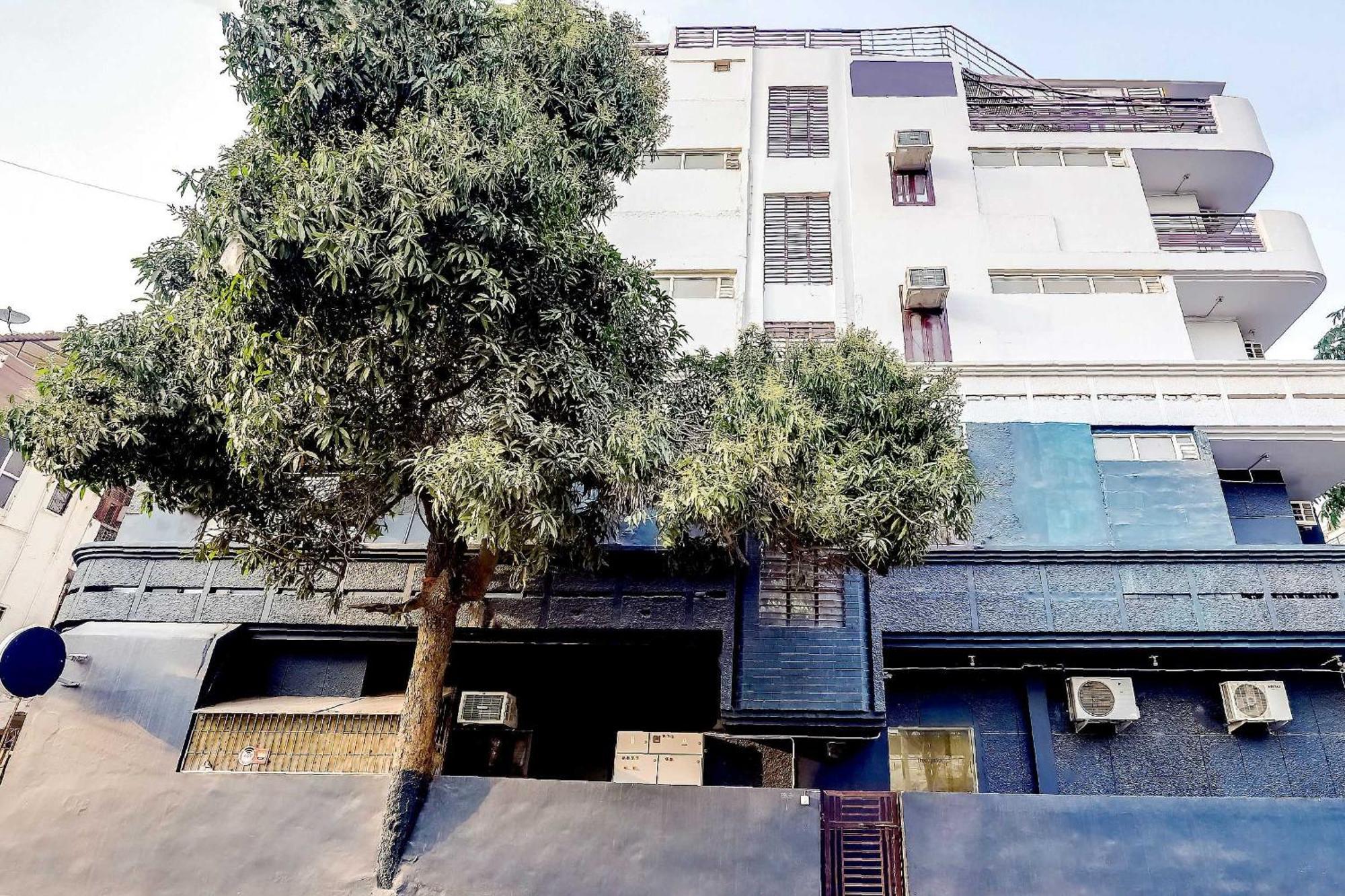 Collection O 71756 Hotel Silver Arrow Near Pacific Mall Tagore Garden Delhi  Luaran gambar